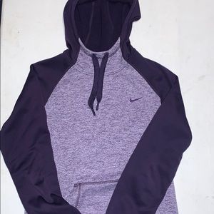 Nike Therma-fit sweatshirt